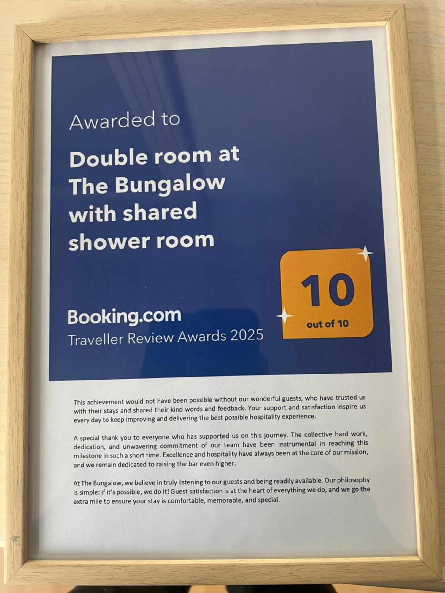 Double Room At The Bungalow With Shared Shower Room Kettering Exteriör bild